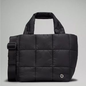 Lululemon Quilted Grid Crossbody Bag 5L